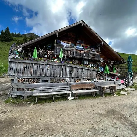 Haus Laubreuter *
