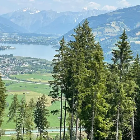 Haus Laubreuter דירה *