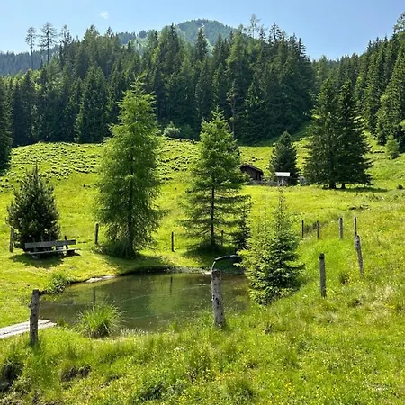 דירה Haus Laubreuter